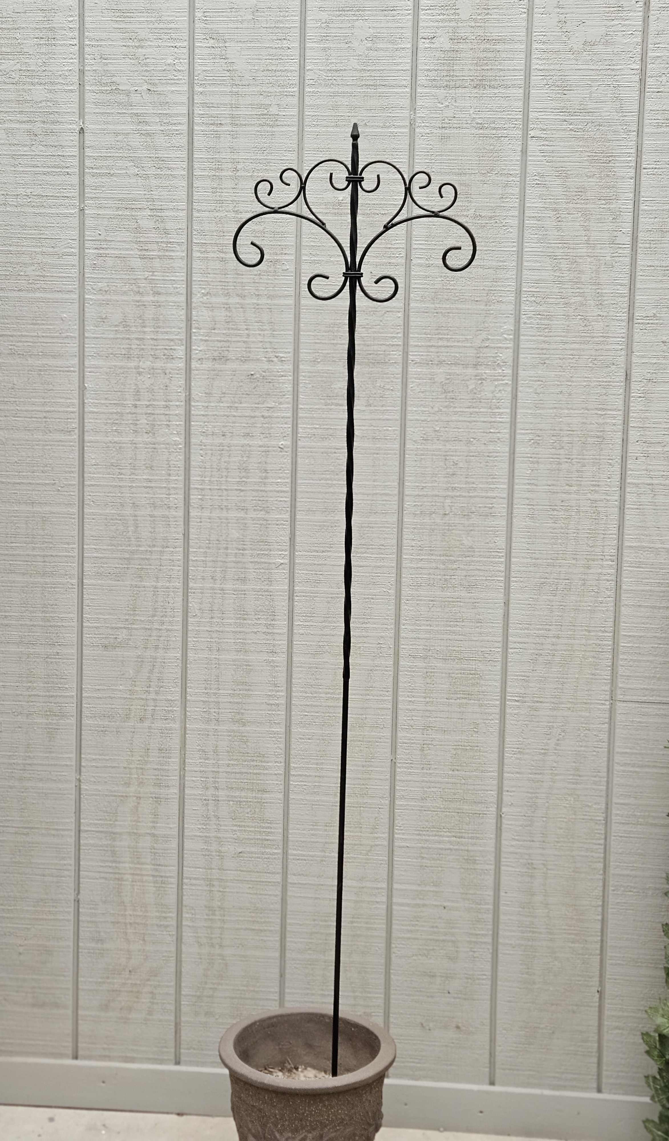 Dual-Arm Decorative Garden Pole <br/>#203742